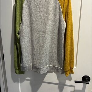 Crew neck sweater